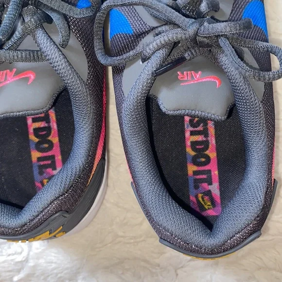 Gray Nike Air Sneakers - Picture 7 of 7